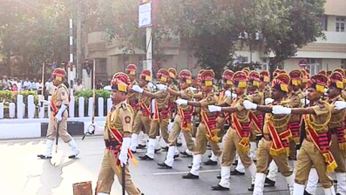 आवेदन करने के लिए उम्मीदवारों को किसी मान्यता प्राप्त बोर्ड से 12वीं कक्षा उत्तीर्ण होना आवश्यक है। (प्रतीकात्मक-विकिमीडिया कॉमन्स)